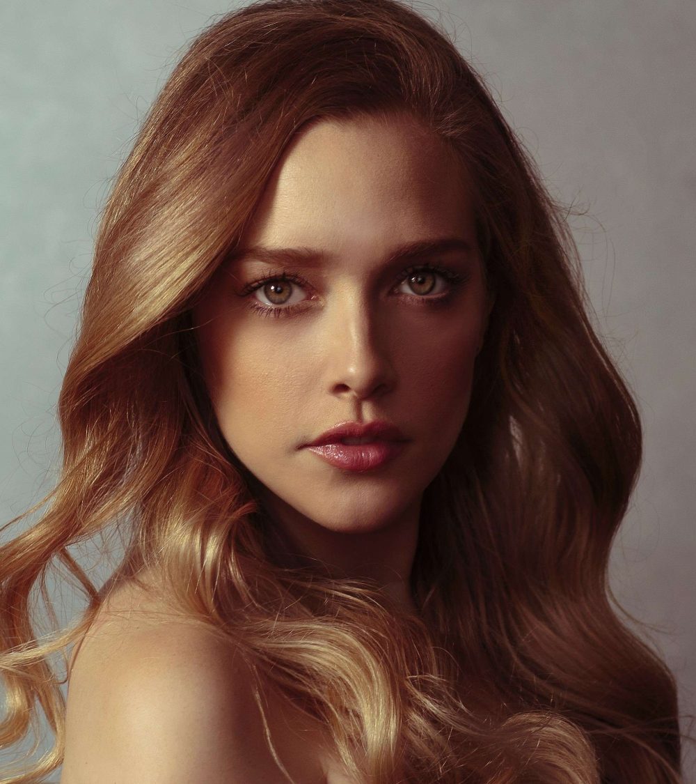 Elizabeth Novella